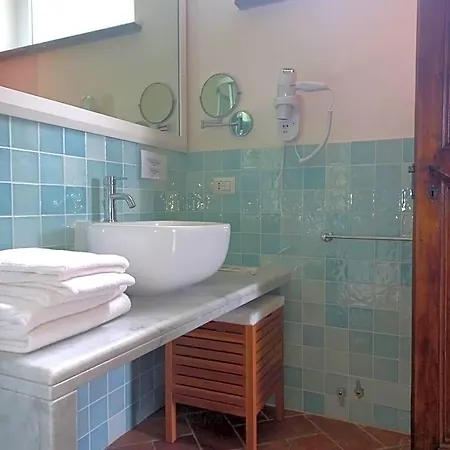 Tenuta Montegrande B&B