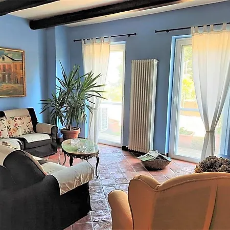 Tenuta Montegrande B&B